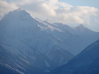 <span class="mw-page-title-main">Mount Stanley Baldwin</span> Mountain in British Columbia, Canada