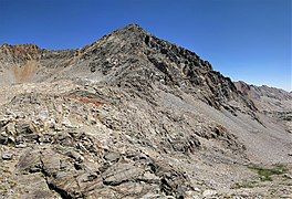 Atop Pinchot Pass, looking west at Mount Wynne