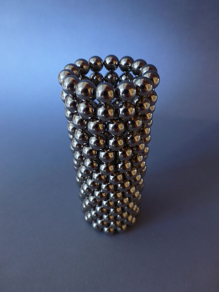 File:Neodymium magnet balls 1140516.jpg