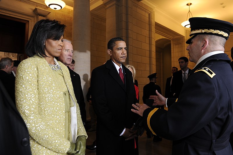 File:Obamas meet with Richard Rowe at 2009 inauguration.JPG