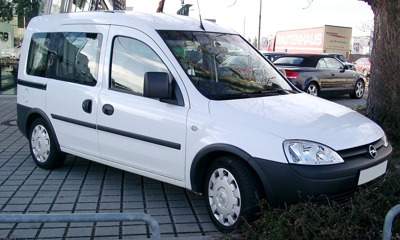 File:2005 Opel Combo Tour vl blue.jpg - Wikimedia Commons