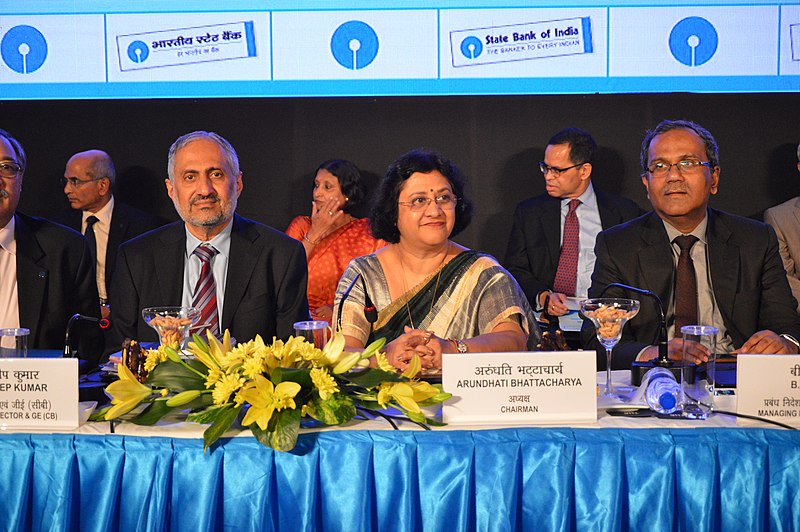 File:P Pradeep Kumar - Arundhati Bhattacharya - B Sriram - SBI Annual Results Presentation - Kolkata 2015-05-22 0823.JPG