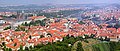 Prag-3940-Hradschin-Kleinseite-Karlsbruecke-vom Petřín-Aussichtsturm-2008-gje.jpg