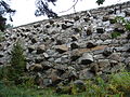 Az engolastersi gát gránitköves fala. Szerző: Cdani