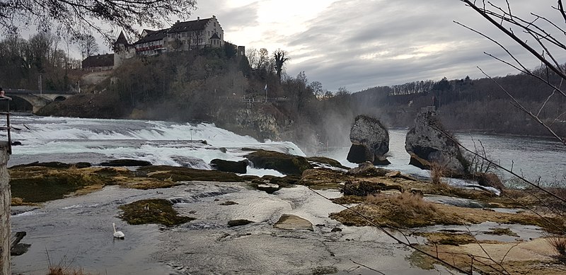 File:Rheinfall 3.jpg