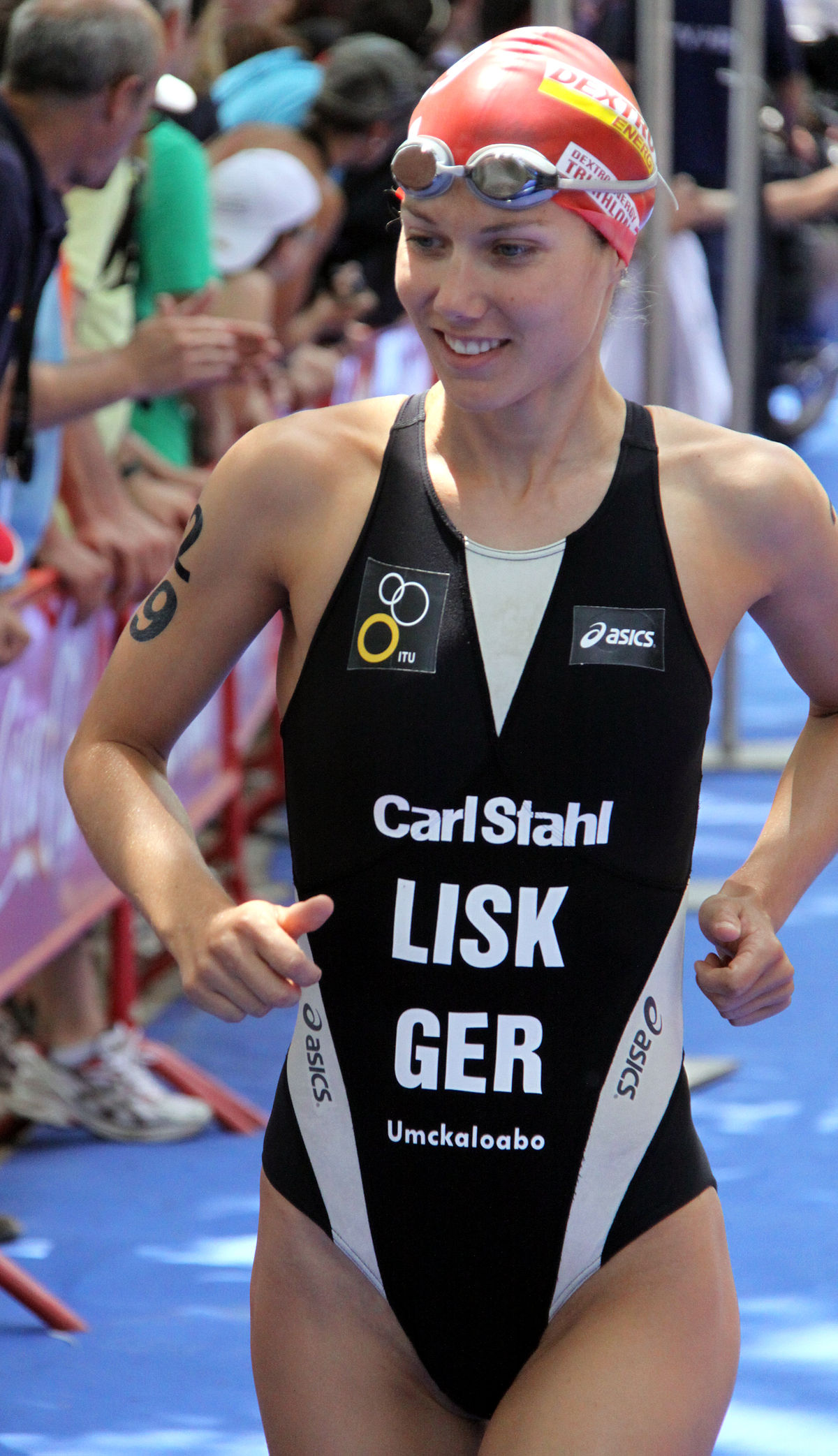 Ricarda Lisk at the World Championship Series triathlon in Madrid， 2010.