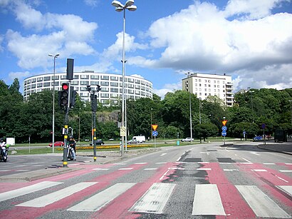 Vägbeskrivningar till Roslagstull med kollektivtrafik