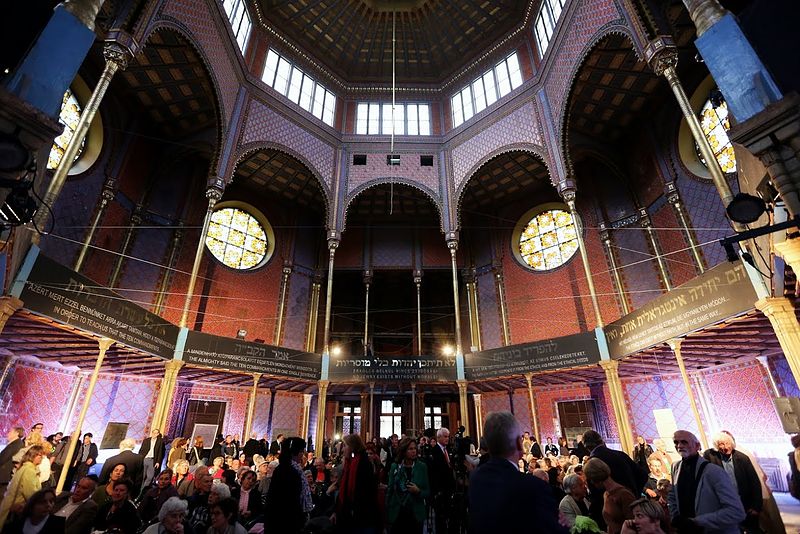 Synagogue Rumbach à Budapest, l'une des plus spectaculaire de Budapest - Photo de Thaler Tamas