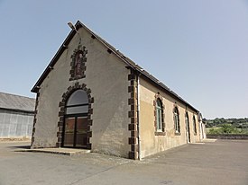 Ségrié (Sarthe) mairie et salle des fêtes.jpg