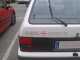 Serie especial que SEAT lanzó a la venta durante los Juegos Olímpicos ; el SEAT Ibiza Olímpico '92.