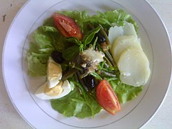 Salade niçoise2.jpg