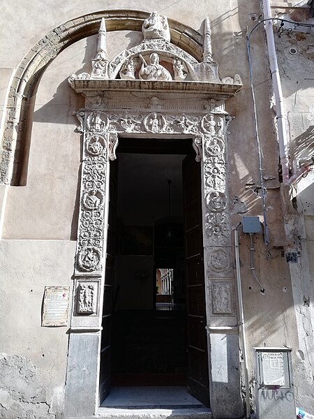 File:Sant'Agostino (Palermo) 15 07 2019 19.jpg