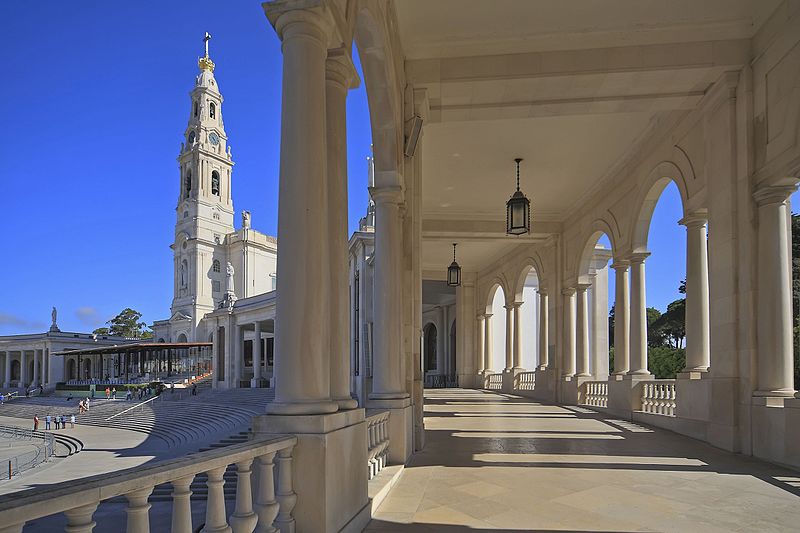 File:Santuario de Fátima. Portugal (cropped).jpg