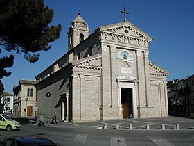 Illustrasjonsbilde av artikkelen Basilica of Our Lady of the Seven Sorrows of Pescara