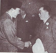 Sukarno and Sao Shwe Thaik Soekarno and Sao Shwe Thaik.JPG