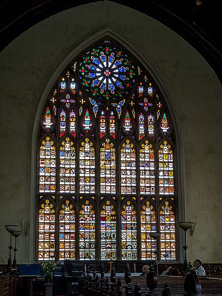 File:Stained Glass Window, Lincolns Inn Chapel, London WC1 - geograph.org.uk - 4448425.jpg