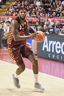 <span class="mw-page-title-main">Julyan Stone</span> American basketball player