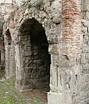 Teatro romano di Teramo.jpg