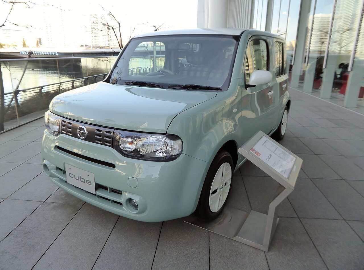 File The Frontview Of Nissan Cube 15x V Selection Dba Z12 At Nissan Global Headquarters Gallery Jpg Wikimedia Commons