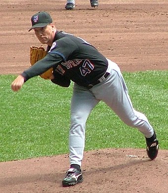 Hall of Famer Tom Glavine, two-time NL winner, won his 300th game while pitching for the Mets.
