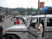 Tourist vehicles at Mirik. Tourist vehicles at Mirik.jpg