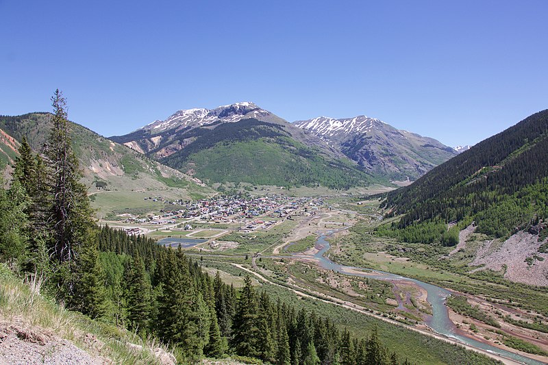 File:Town of Silverton - Colorado (28894652885).jpg