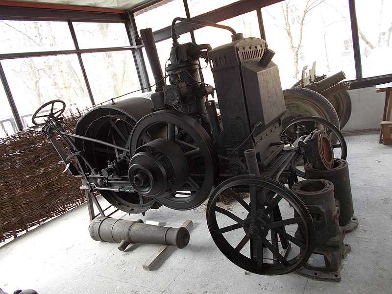 File:Tractor Zaporozhets Chernihiv.jpg