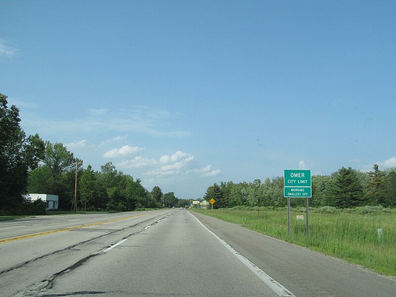 File:US 23 Omer Michigan.jpg