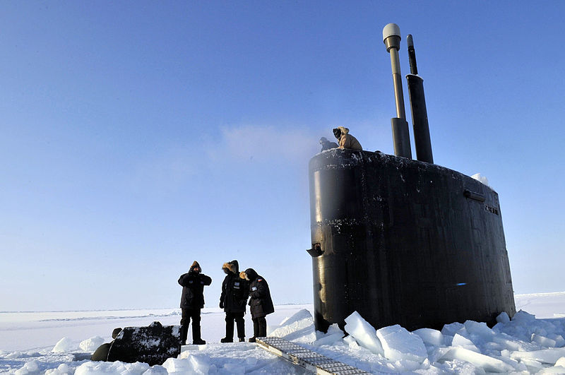 File:US Navy 090322-N-8273J-141 Members of the Applied Physics Laboratory Ice Station clear ice from the hatch of the Los Angeles-class submarine USS Annapolis (SSN 760) after the sub broke through the ice while participating in Ice.jpg