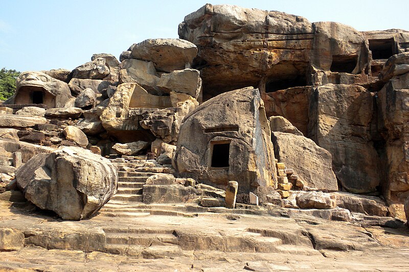 File:Udaygiri & Khandagiri Caves, Bhubaneswar (6) - Oct 2010.jpg