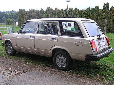 VAZ-2104.JPG