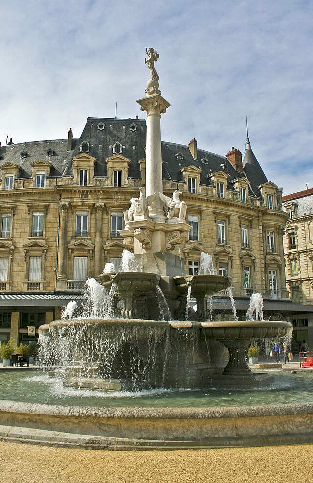 La fontaine monumentale