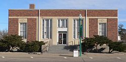 Valentine, Nebraska former post office from W 1.JPG