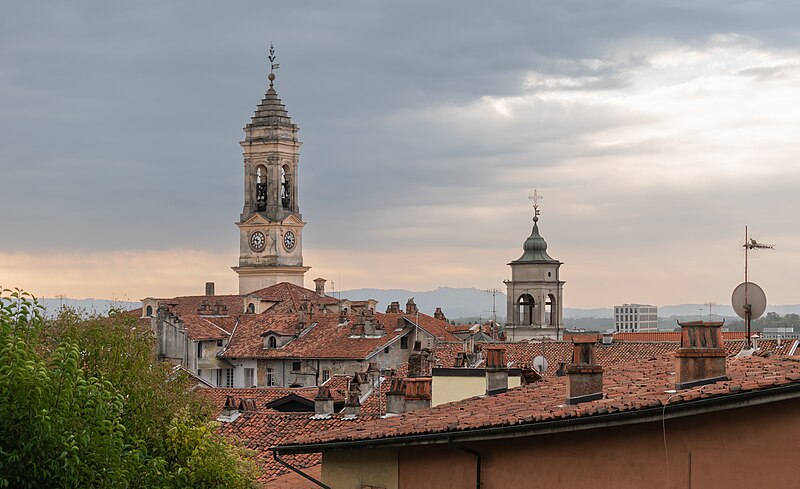 File:View of Ivrea (1).jpg