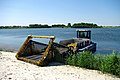 Kleines Mähsammelboot mit U-förmigen Doppelmesser-Schneidwerk