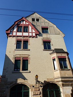 Wohnhaus mit Gaststätte, Löwenstraße 51