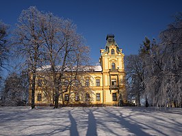 Zámek Pavlovice, zima.jpg
