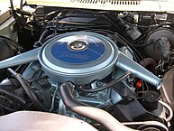 1967 Oldsmobile Toronado engine.jpg