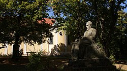 Pomník Svatopluka Čecha v Litni