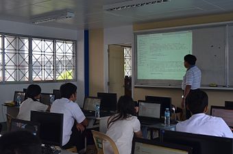 Jojit Ballesteros gives a lecture and demonstration on how to edit Wikipedia