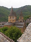 Spatele Bisericii Abațiale Sainte-Foy (Conques, Franța), 1087-1107