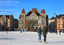 Afternoon in central Helsinki.jpg