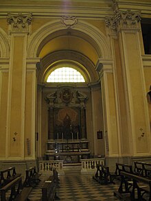 The altar of the Sacred Heart (third bay). Altare Sacro Cuore Marino.JPG