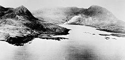 Пристанище Attu Chichagof с дим 1943.jpg