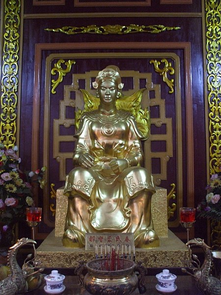 File:Bùi Thị Xuân.jpg