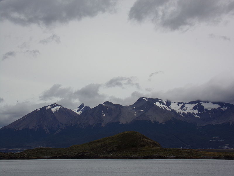 File:Bahía Ushuaia 148.JPG