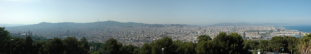 English: Labeled panorama from Montjuic, direction NNW