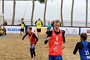 Deutsch: Beachhandball Europameisterschaften 2019 (Beach handball Euro); Tag 5: 6. Juli 2019 – Männer, Platzierungsspiel für die Ränge 5–8, Frankreich-Deutschland 0:2 (18:22, 16:19) English: Beach handball Euro; Day 5: 6 July 2019 – Placement Match/Cross Match for rank 5–8 Men – Frankreich-Deutschland 0:2 (18:22, 16:19)