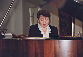 <span class="mw-page-title-main">Bella Shteinbuk</span> Israeli pianist and educator (born 1960)