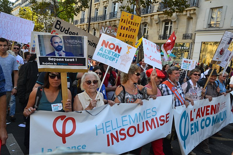 File:Big march in Paris against president's reforms (36612287243).jpg